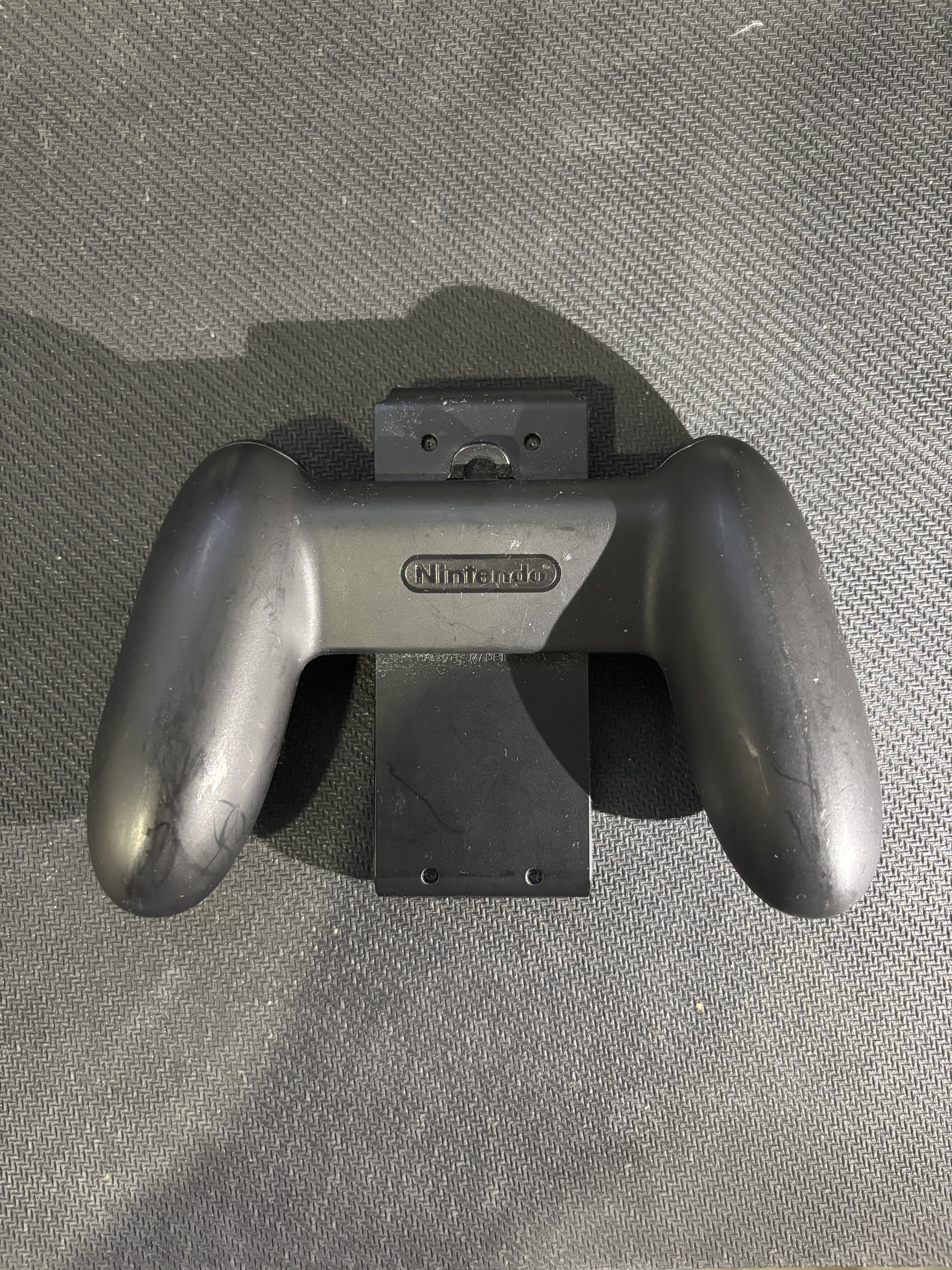 Image of Joy-Con Grip, back view